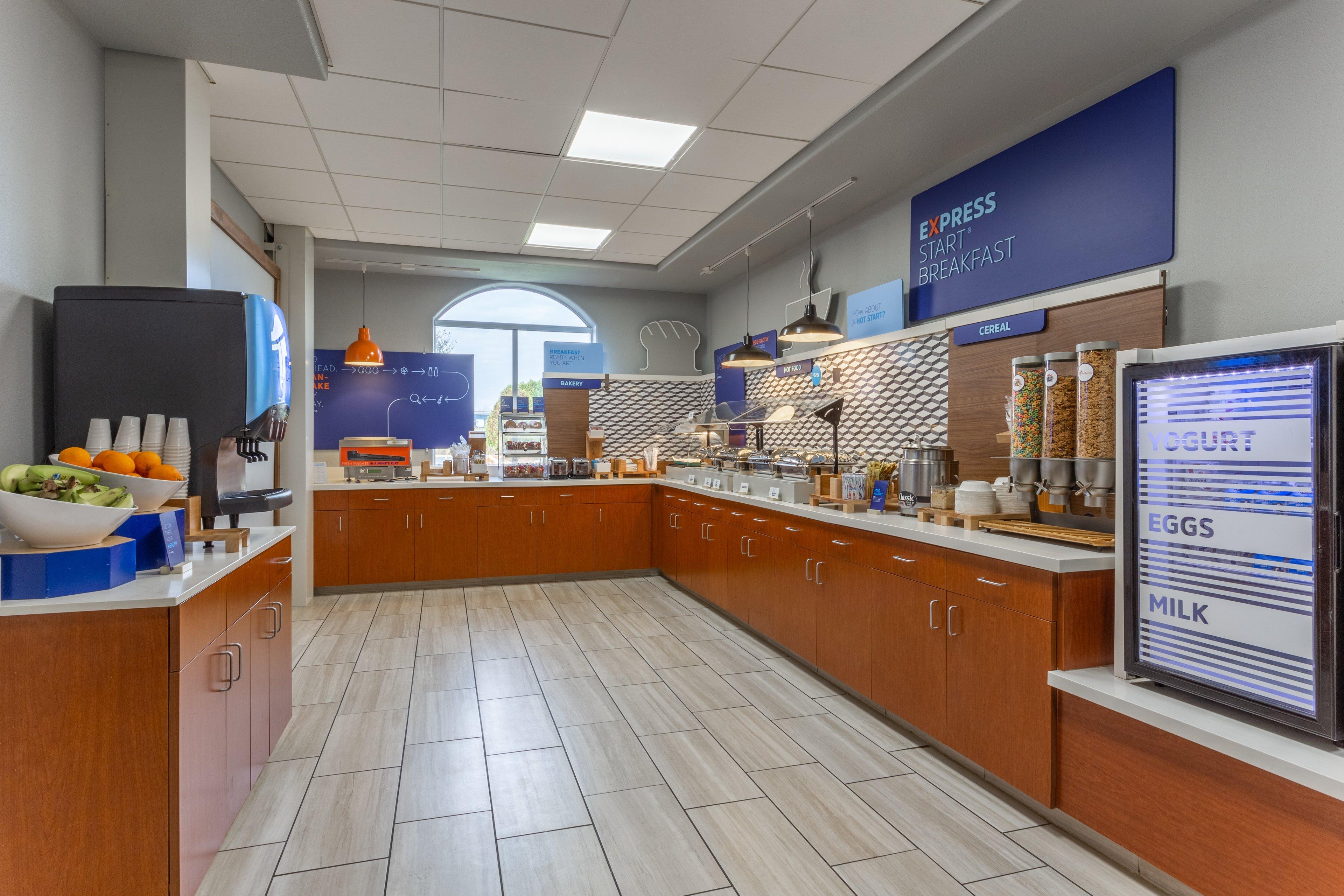 Holiday Inn Express Rockford-Loves Park By Ihg Exterior foto
