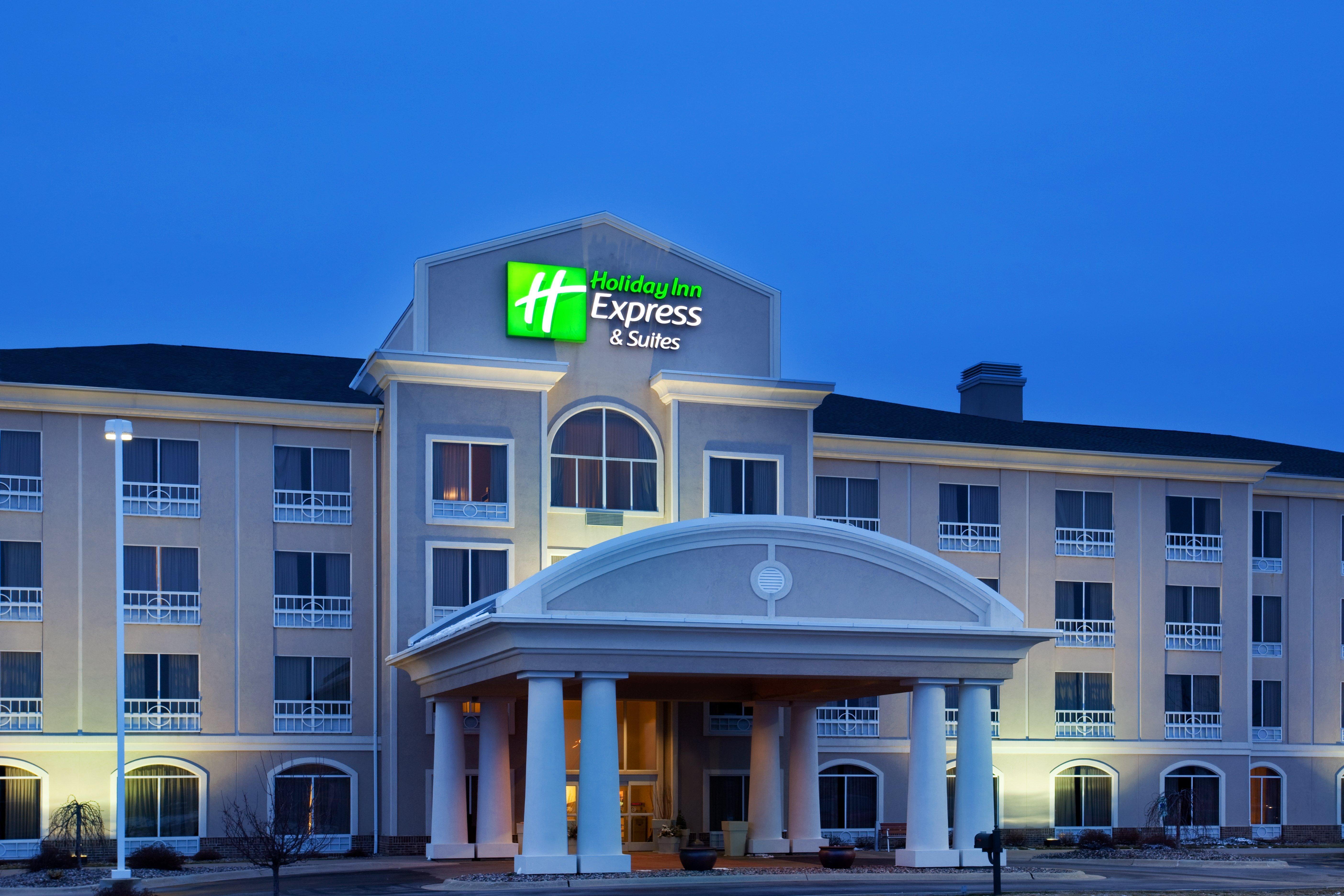 Holiday Inn Express Rockford-Loves Park By Ihg Exterior foto