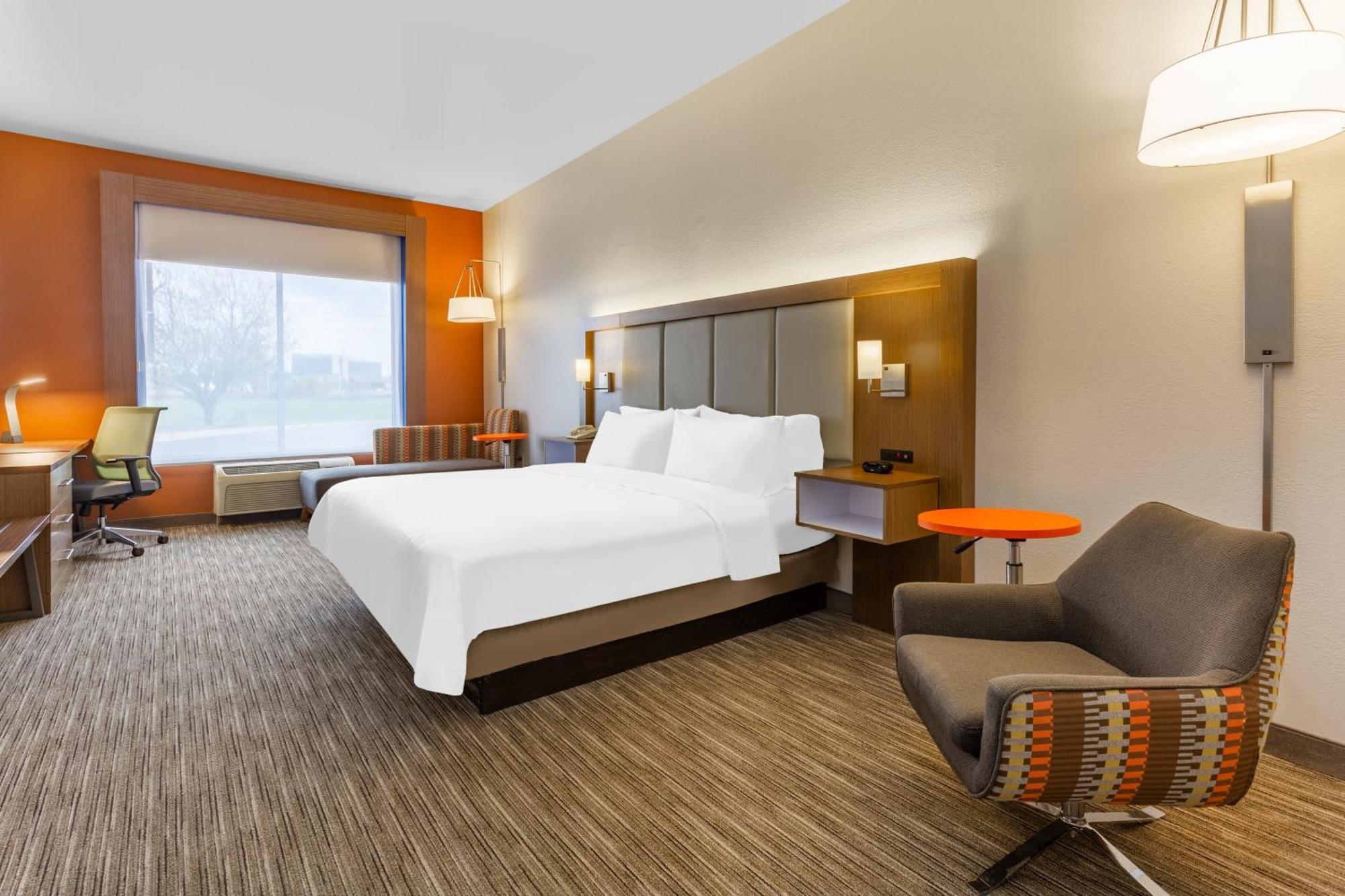 Holiday Inn Express Rockford-Loves Park By Ihg Exterior foto
